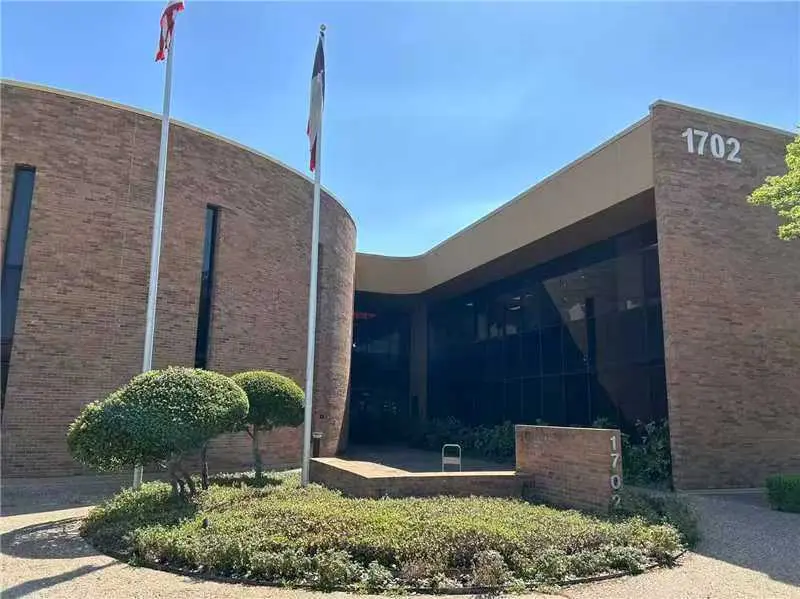 Kingway Furniture showroom